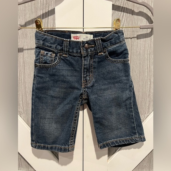 D16.21 Levi’s 505 Jeans 3T - Picture 1 of 5